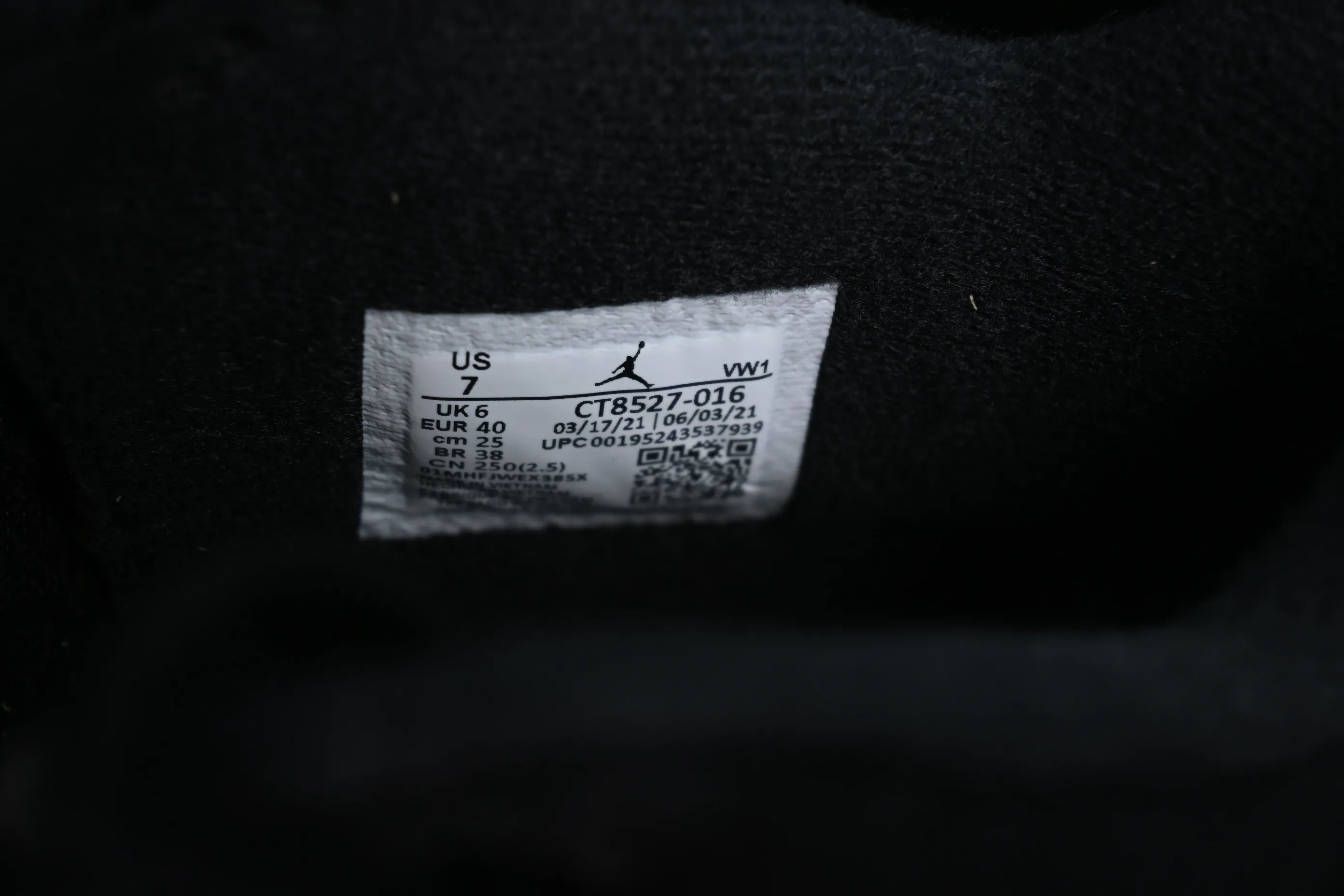 All categories Air Jordan Jordan series basketball shoes Air Jordan 4 GX foreign trade version Air Jordan 4 Retro "University Blue" AJ4 Joe 4 new black and red retro casual sports culture basketball shoes CT8527-016